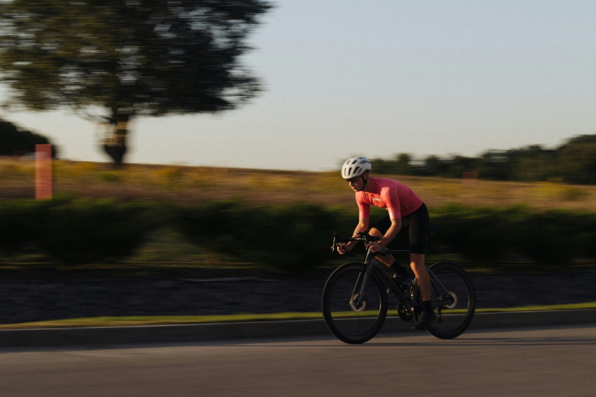 Premium-Komponenten Upgrade in der f2-Werkstatt – Carbon-Laufrad und Tubeless-Setup